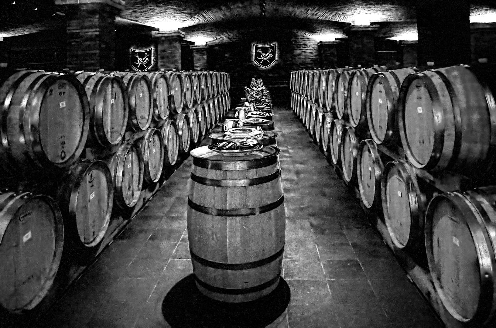  sieben Fässer Wein ... Weingut La Motte in Franschhoek, Südafrika