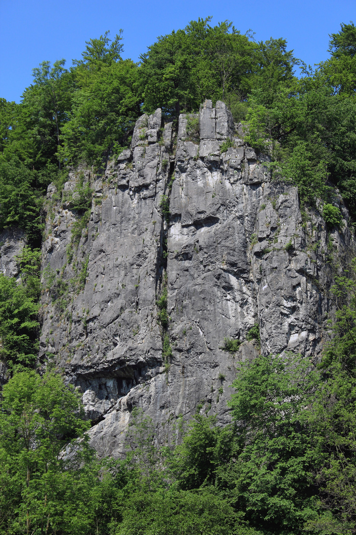 Sieben Jungfrauen, Felsformation im Hönnetal