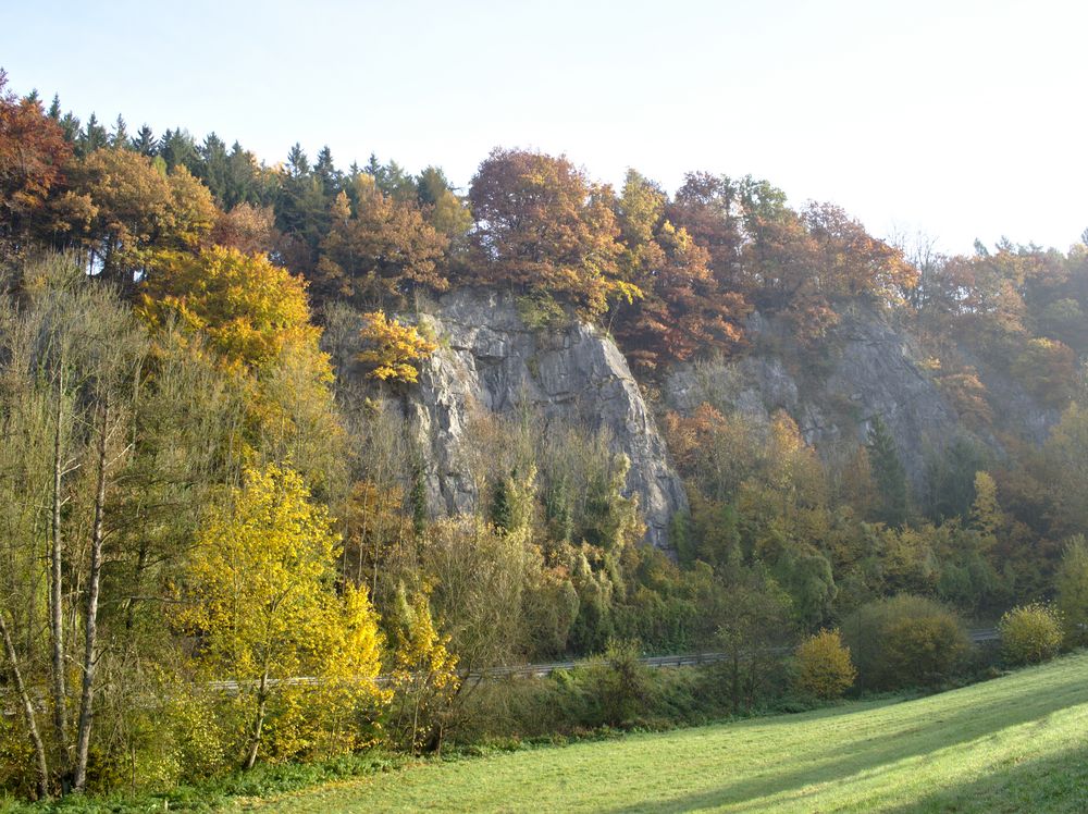 Sieben Jungfrauen im Herbst