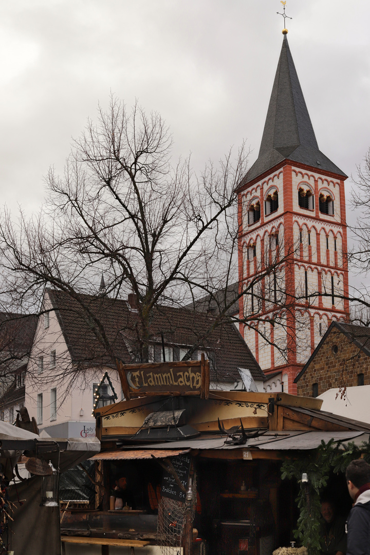 Siegburg, die Kirche St. Servatius (2018_12_08_EOS 6D Mark II_9384_ji)