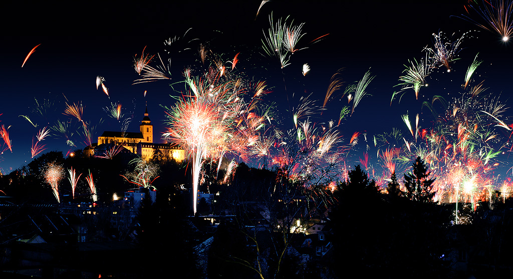 Siegburg Michaelsberg mit Silvester-Feuerwerk 01.01.2014