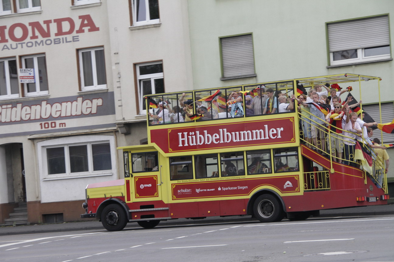 Siegen in Siegen, oder WM 2010 auf dem "Hübbelbummler"