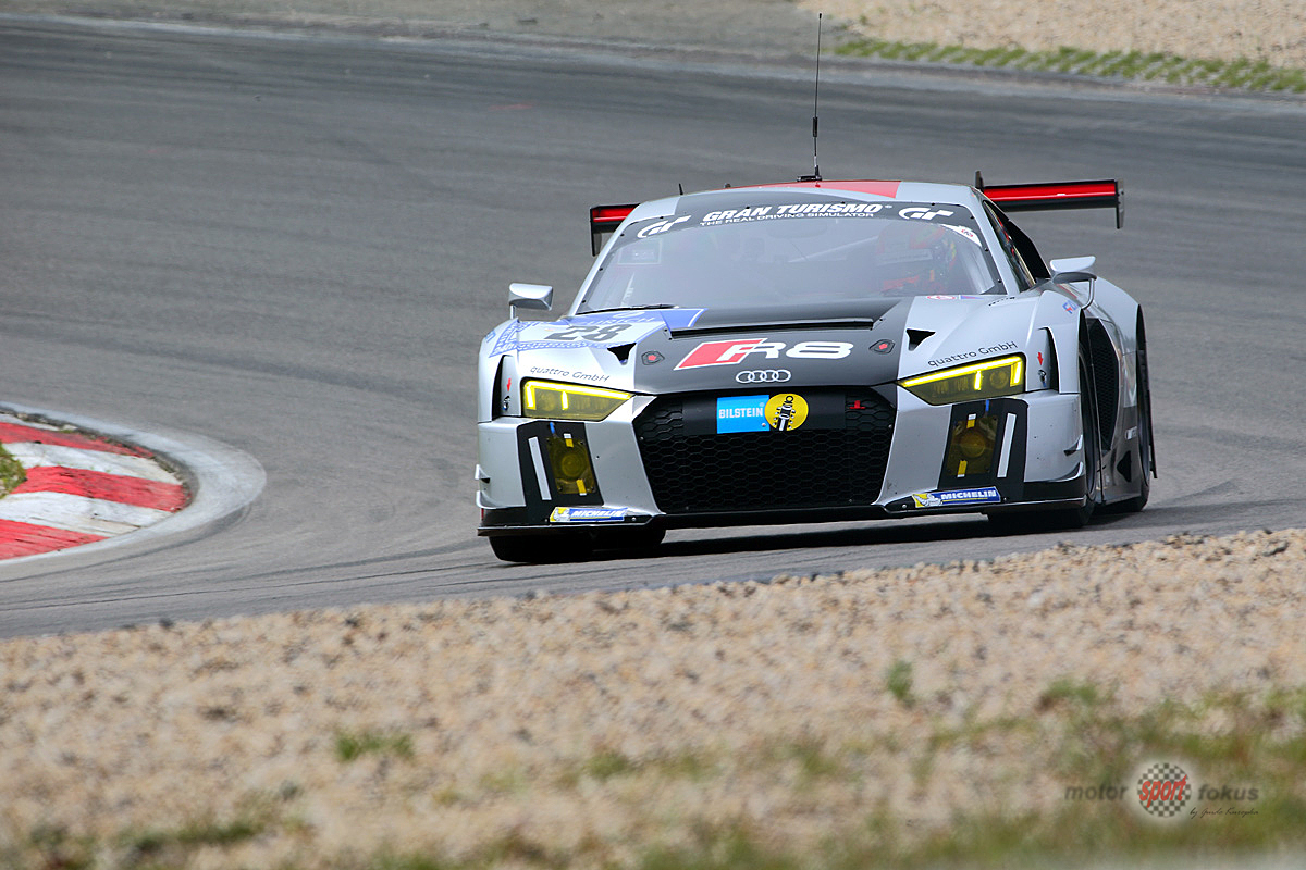 Sieger beim 24h Rennen Nürburgring 2015