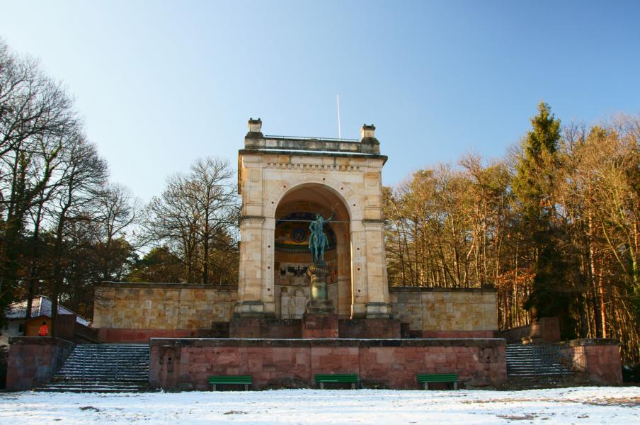 Sieges- Friedensdenkmal in Edenkoben / Pfalz