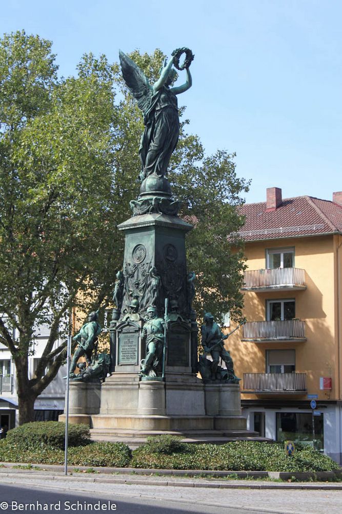 Siegesdenkmal