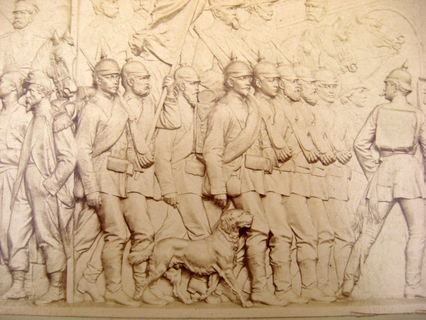 Siegessäule Relief von Karl Keil in Berlin