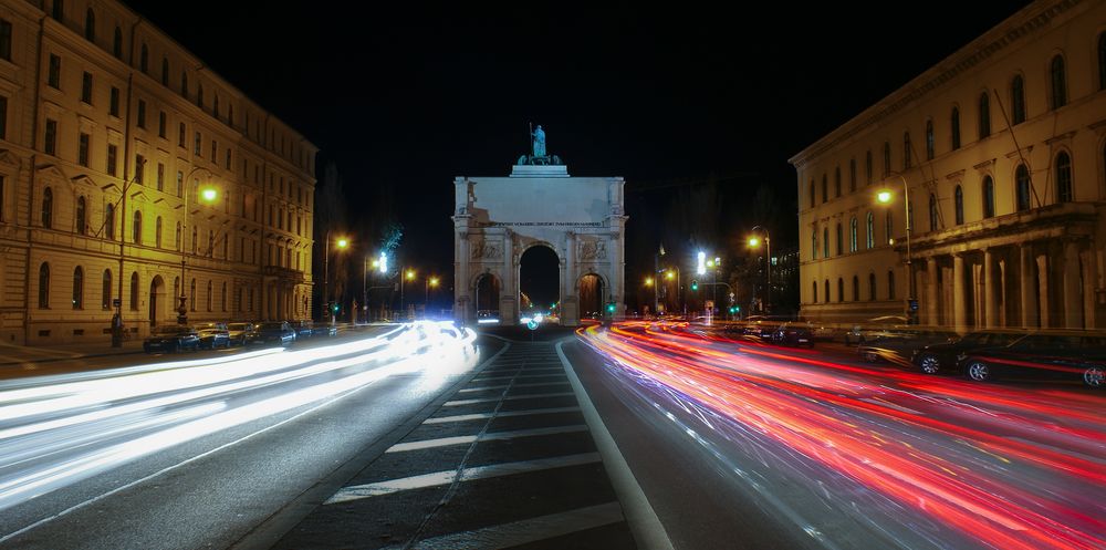 Siegestor auf Speed!