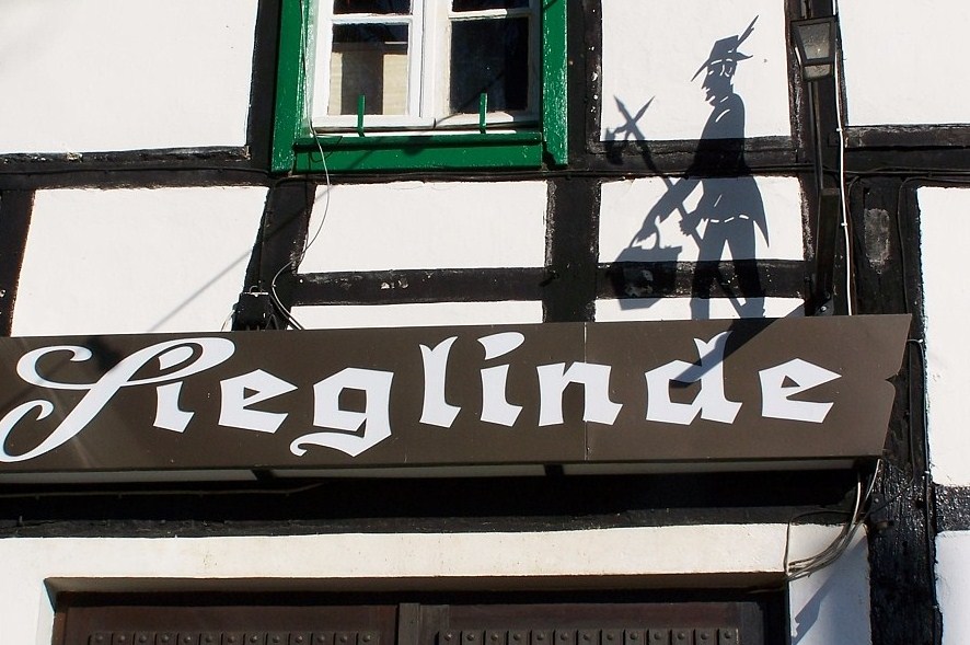 Sieglinde und ihr Schatten