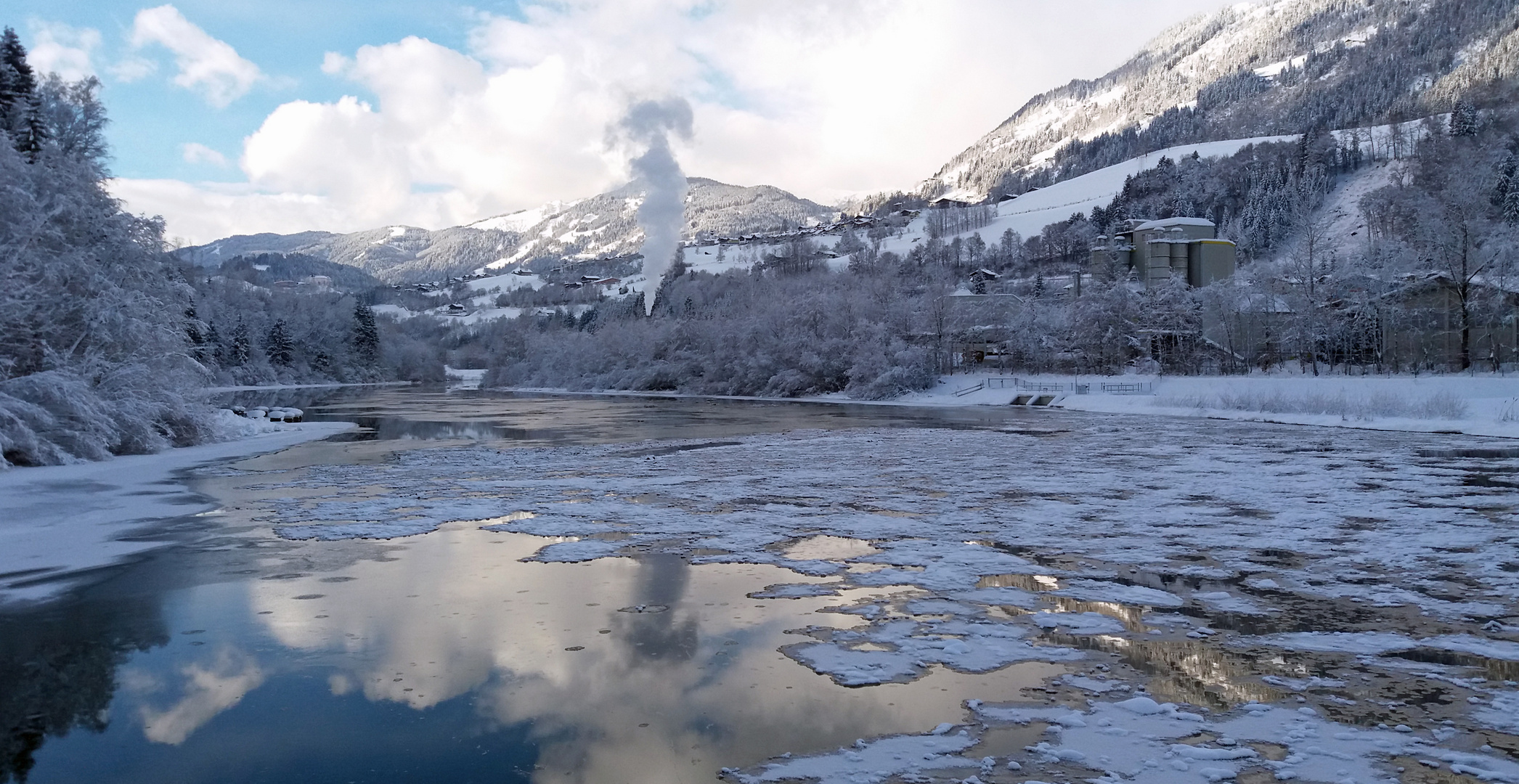 Sieht aus wie ein Eismeer in den Bergen