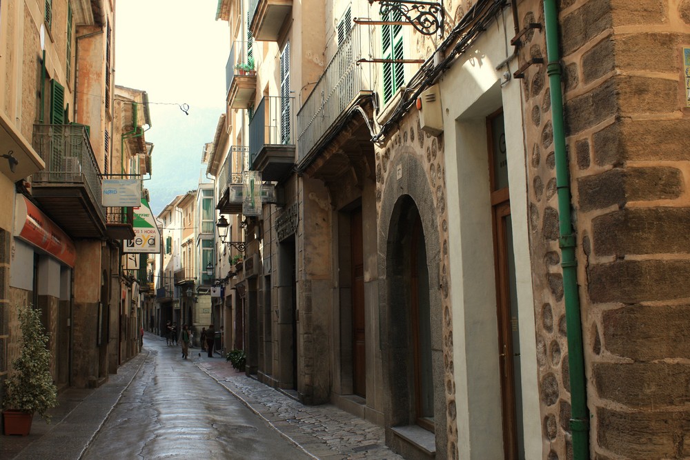 Siesta in Soller....