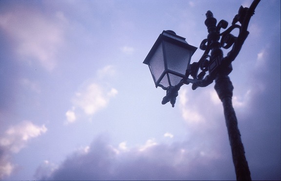 Sieste du lampadaire