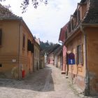 Sighisoara (Schässburg), typische Gasse in Rumänien, Mai 2005