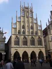 "Sightseeing" in Münster - Teil 5: Das gotische Rathaus mit seinen hohen Giebeln