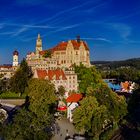 Sigmaringen - das Schloss vom Bahnübergang aus 