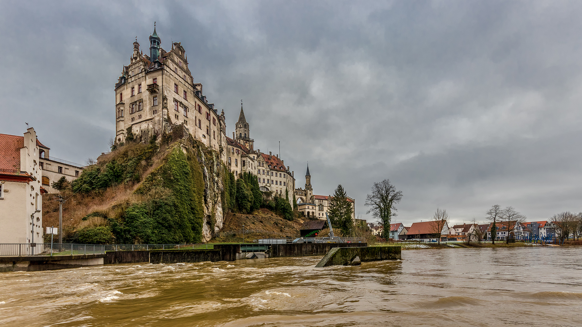 Sigmaringen - Hochwasser auf der Donau am 23.01.2018