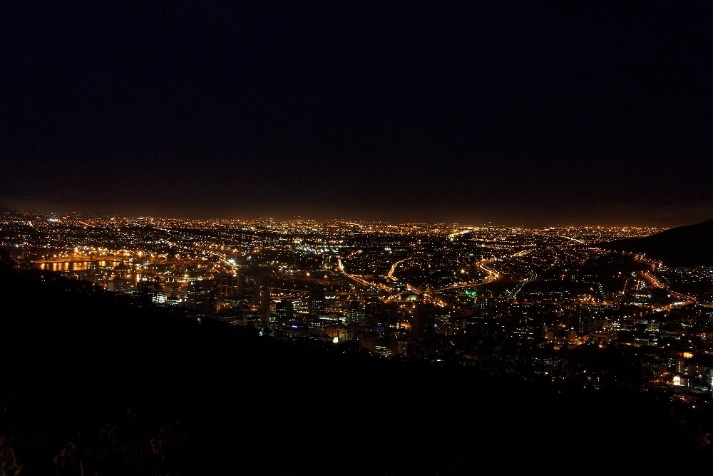 Signal Hill Sunset 26, Kapstadt bei Nacht
