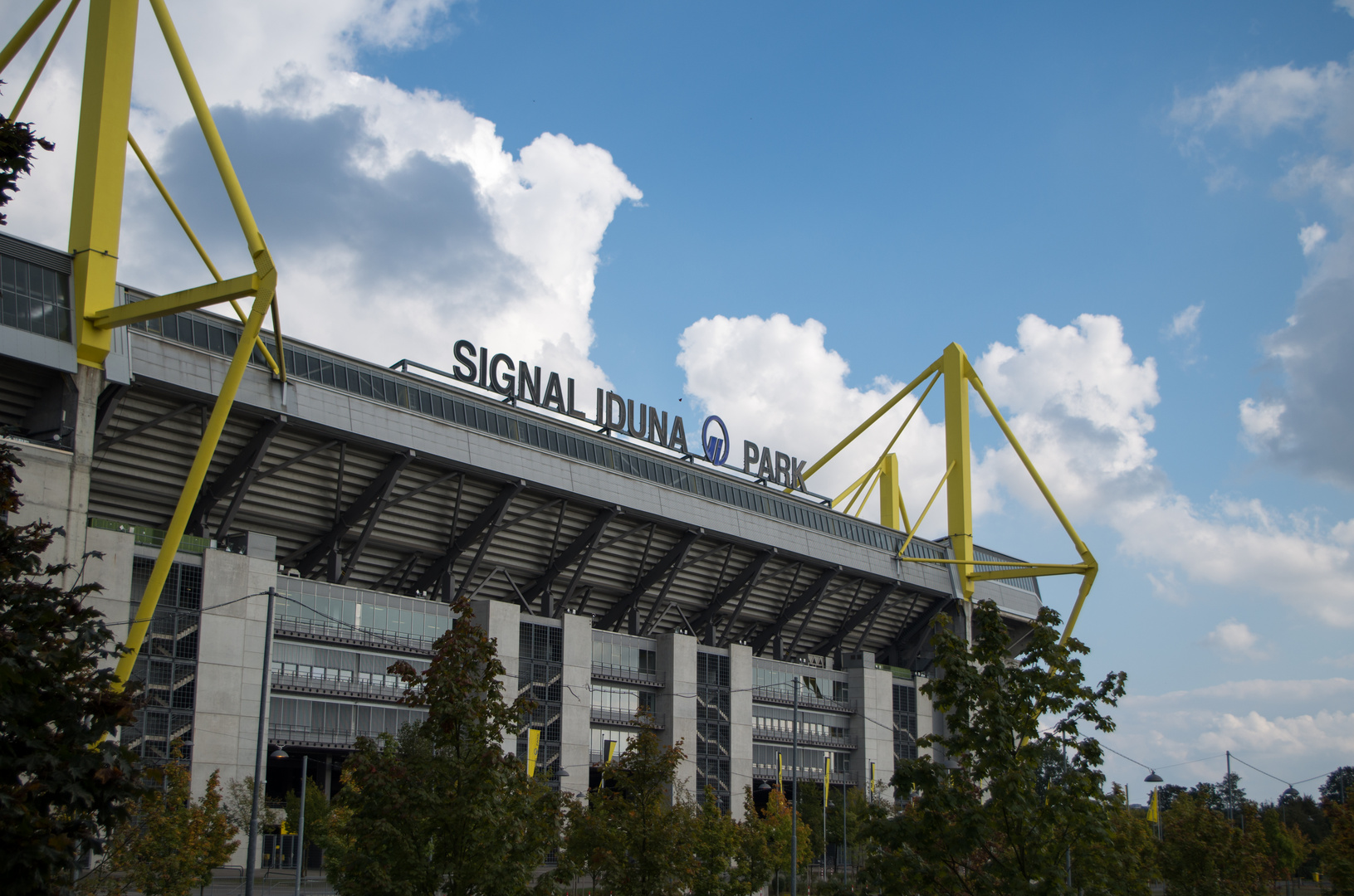 Signal Iduna Park im September 2014