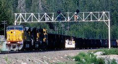 Signalreparatur in "Wild West" am Donnerpass, man beachte den Arbeiter auf der Signalbrücke !