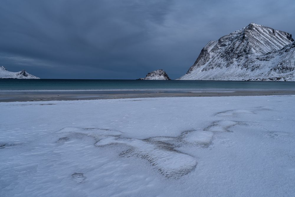 Signs – Haukland Beach