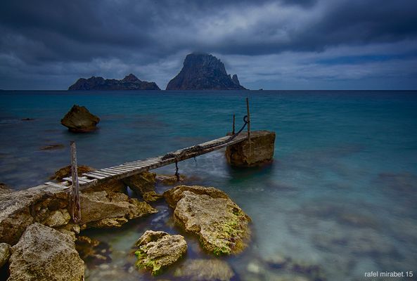 sigo esperando... - still waiting -