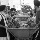 Sikhs beim Abwaschen
