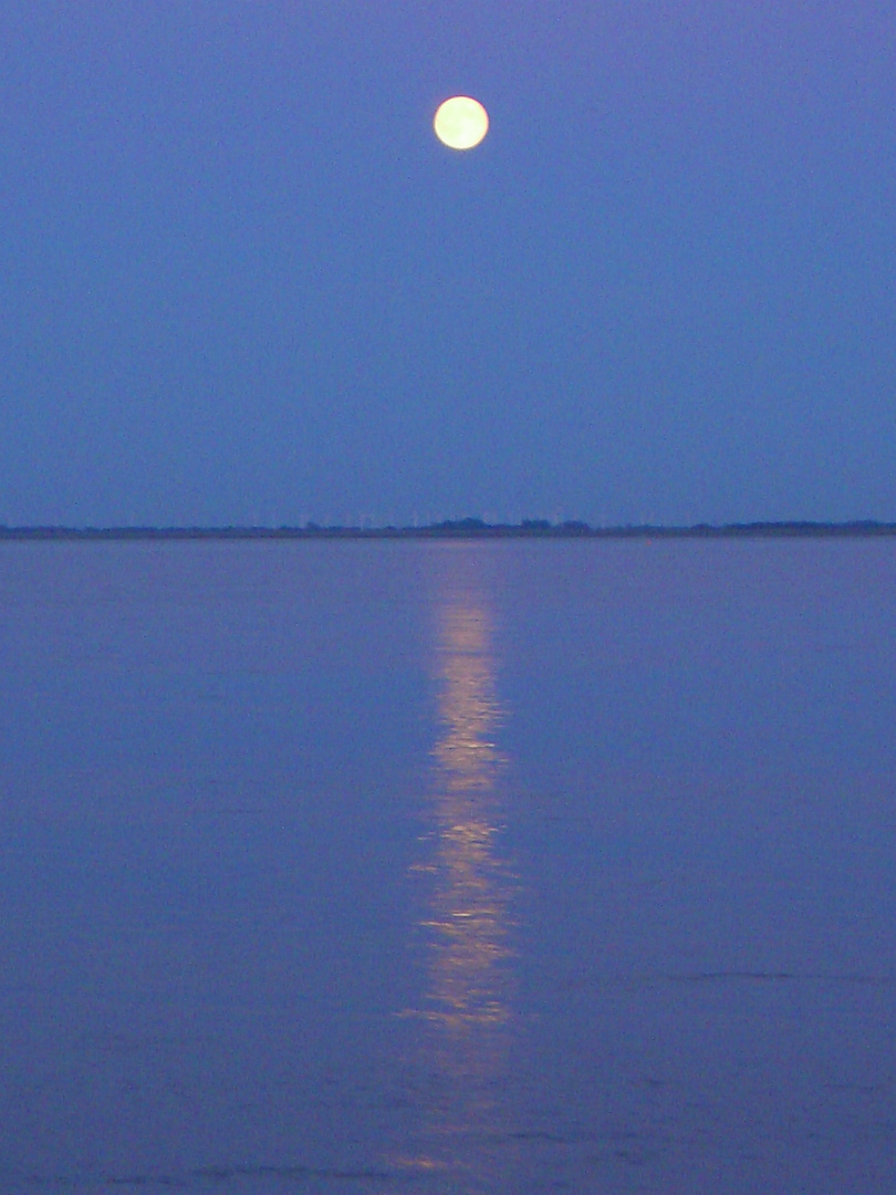 silbermond vor baltrum