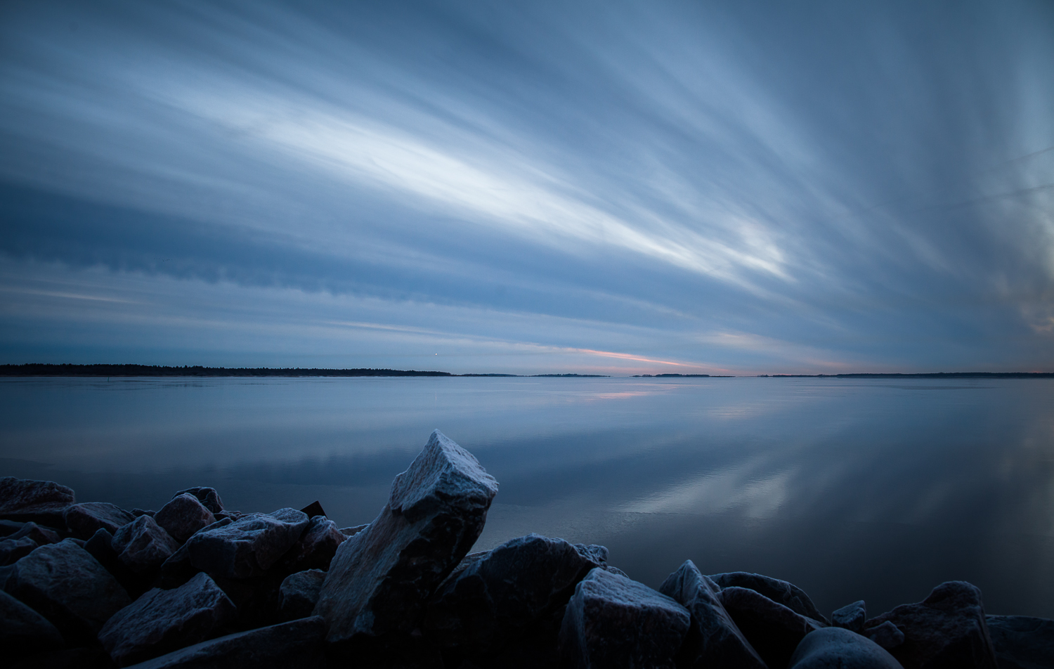 Silence beside the sea