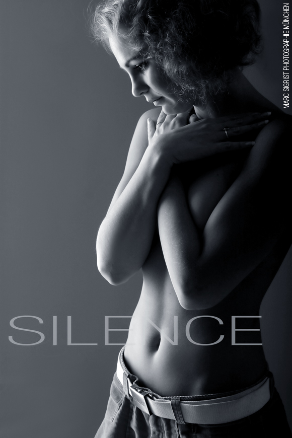 SILENCE - BW