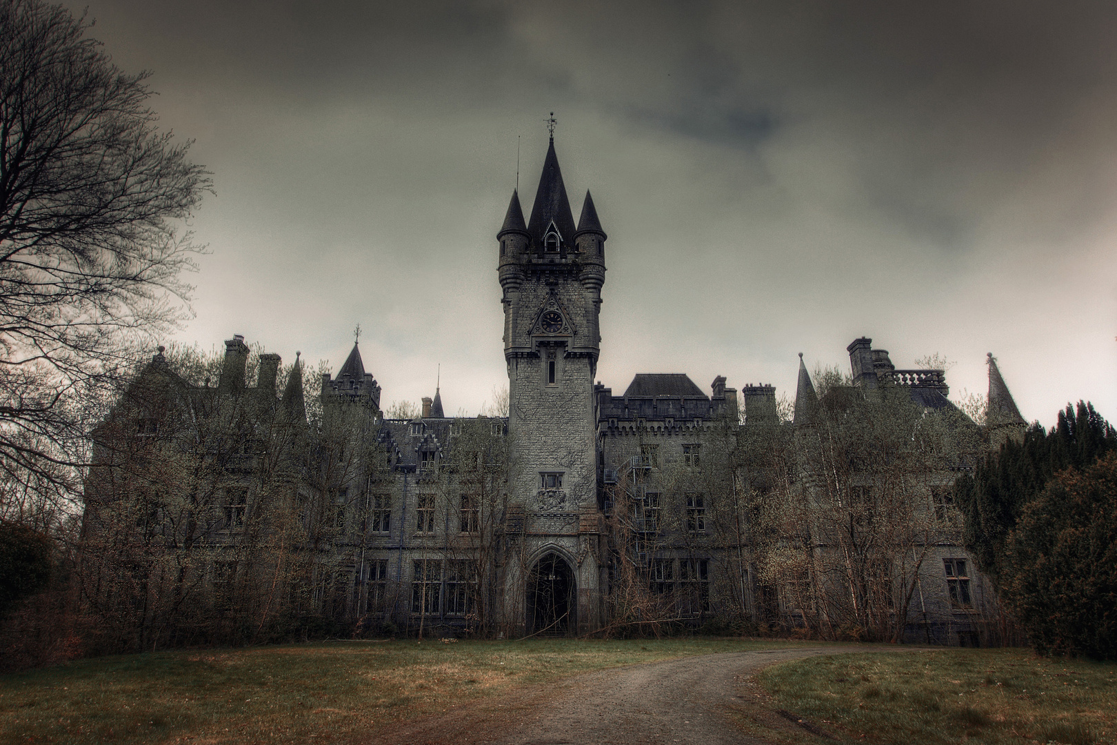 ..:: Silent Castle ::..