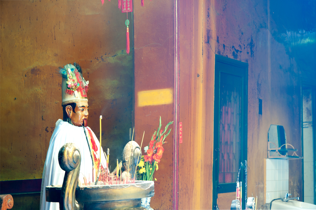 silent welcome | Saigon