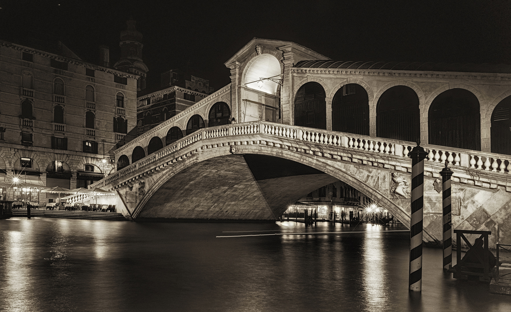 Silenzio al ponte di rialto