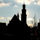 Silhouette Altes Rathaus und Kirche