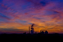 Silhouette der Zuckerfabrik