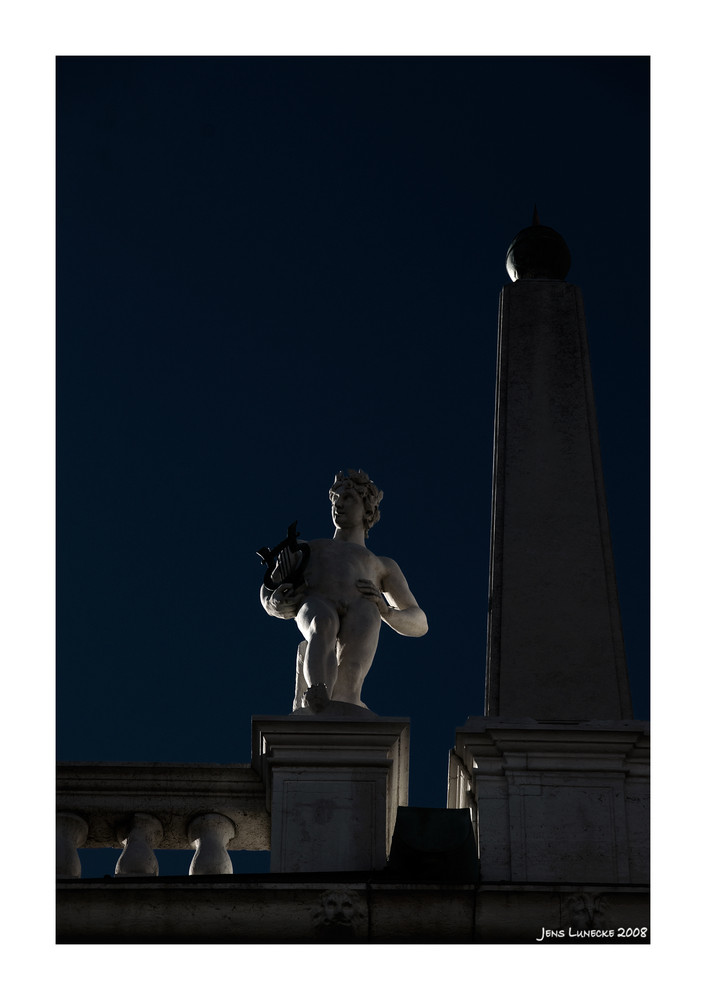 Silhouetten am Markusplatz