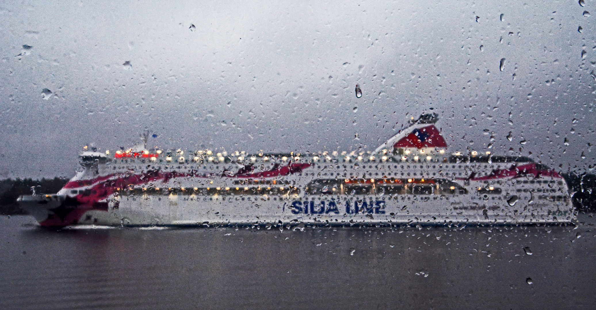 Silja Line trough the wet window