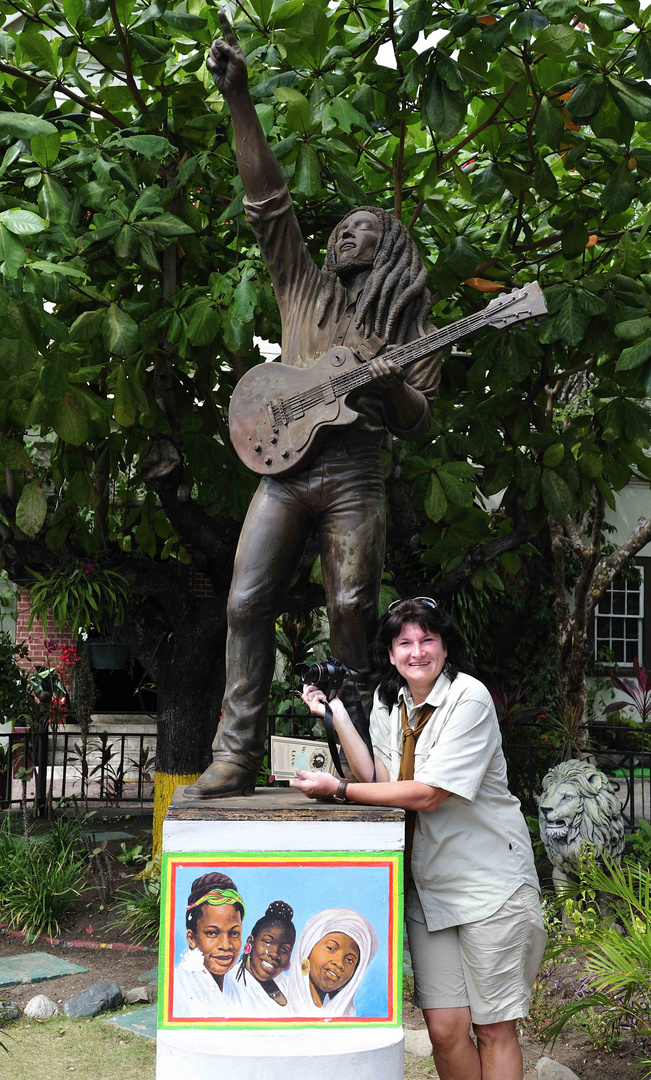 Silke im Bob Marley Museum in Kingston