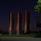 Silo bei Nacht