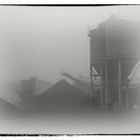 Silo im Nebel