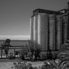 Silos en la costa uruguaya