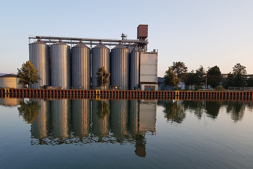 Silos im Fallersleber Hafen