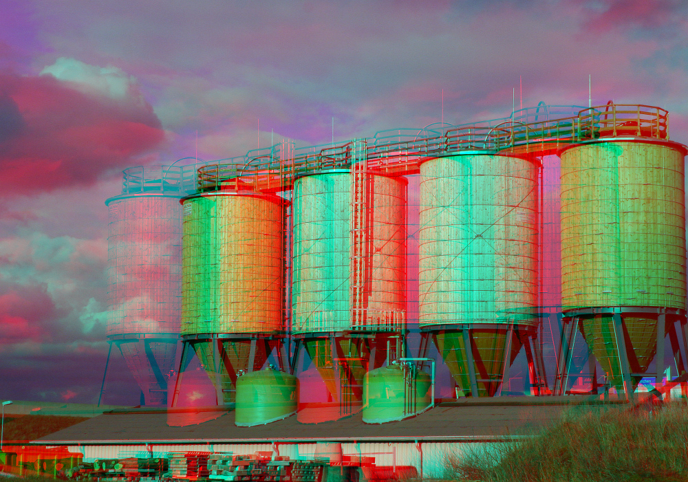 Silos in der Abendsonne (Farbanaglyphe rot/cyan; dubois)