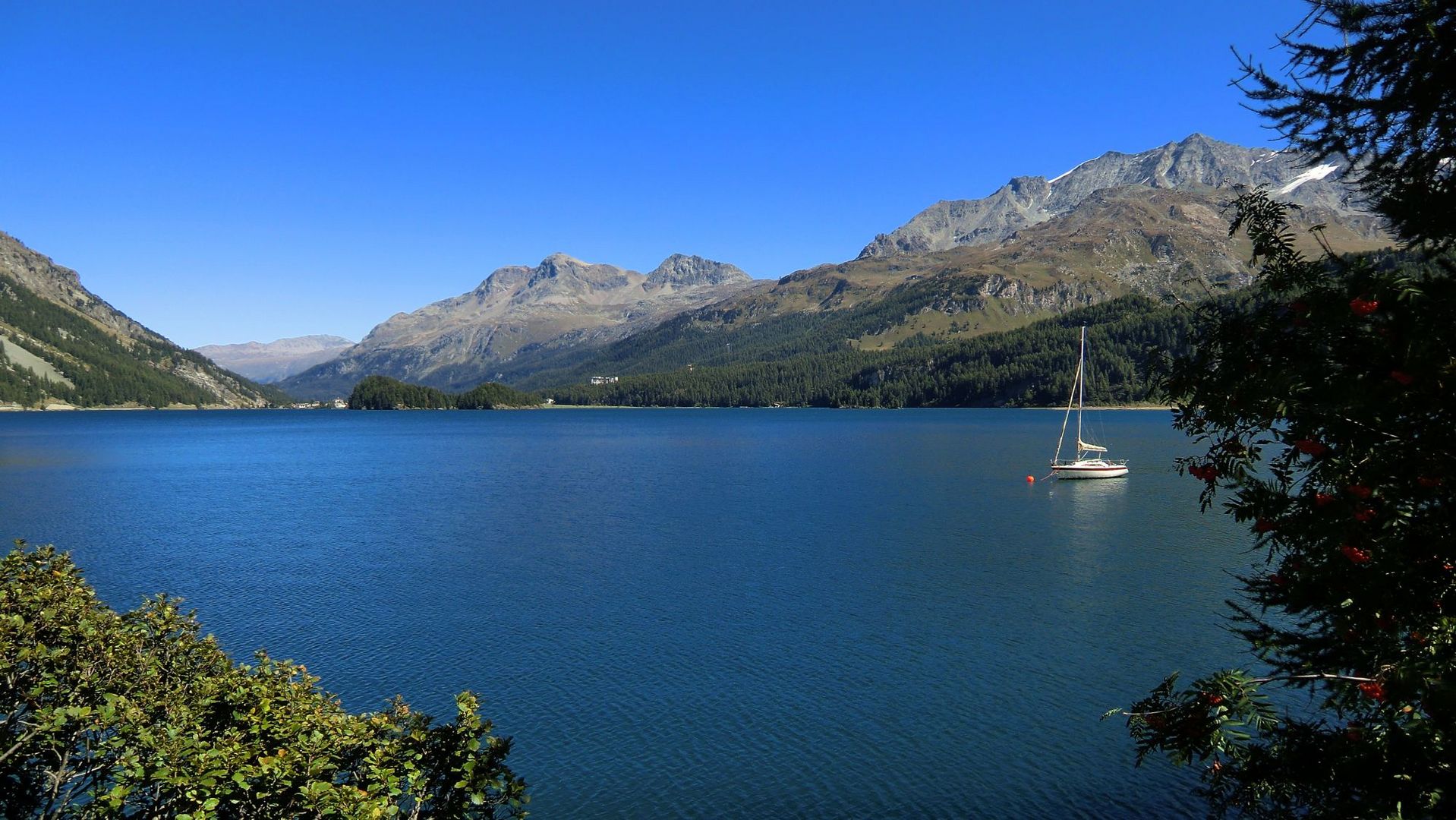 Silser See mit Rosatsch-Massiv