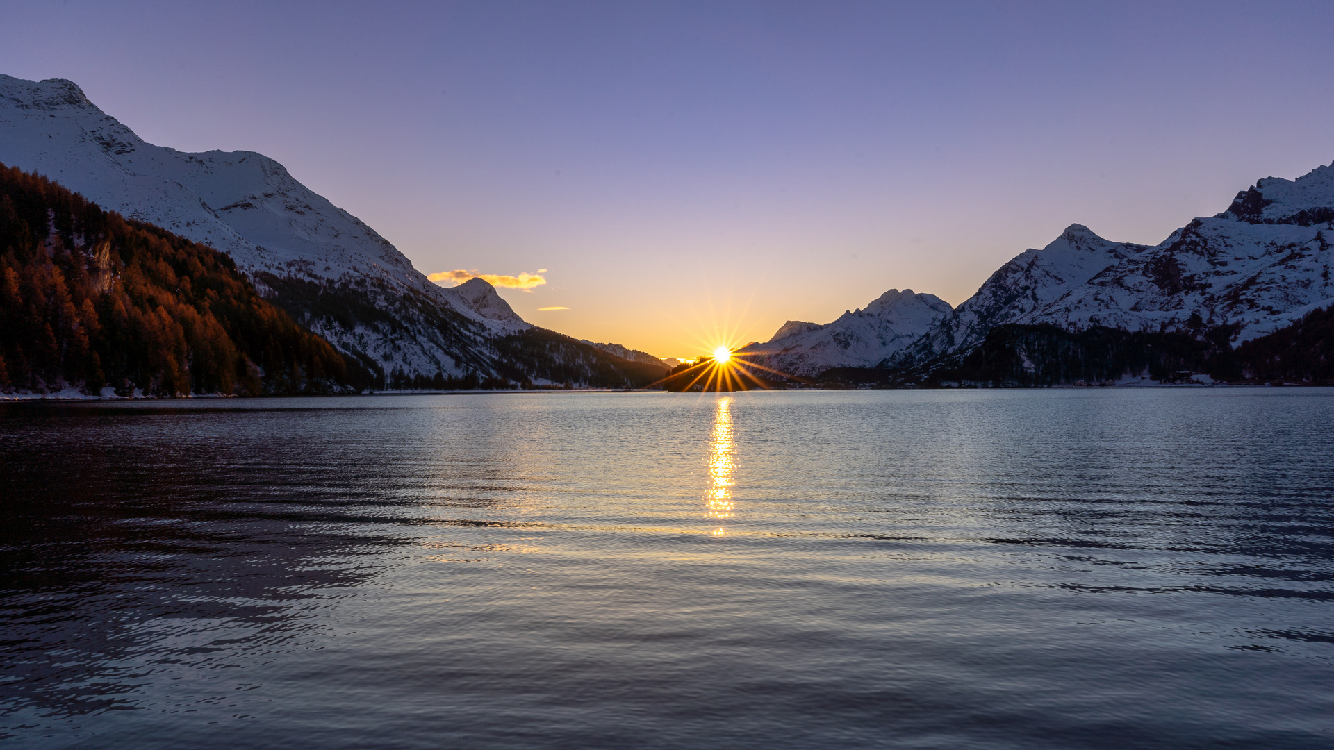 Silsersee mit Sonnenuntergang