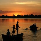 Silueta de Pescadores