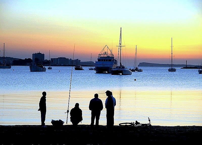 Siluetas al atardecer