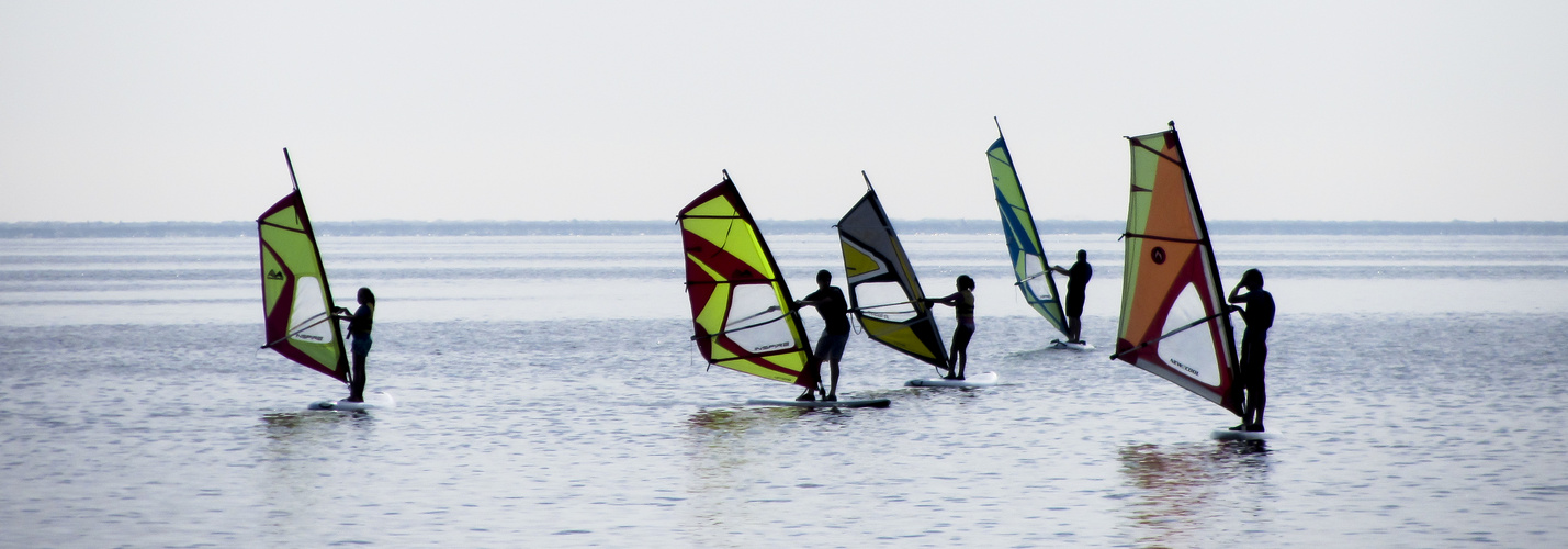 Siluetas en la playa