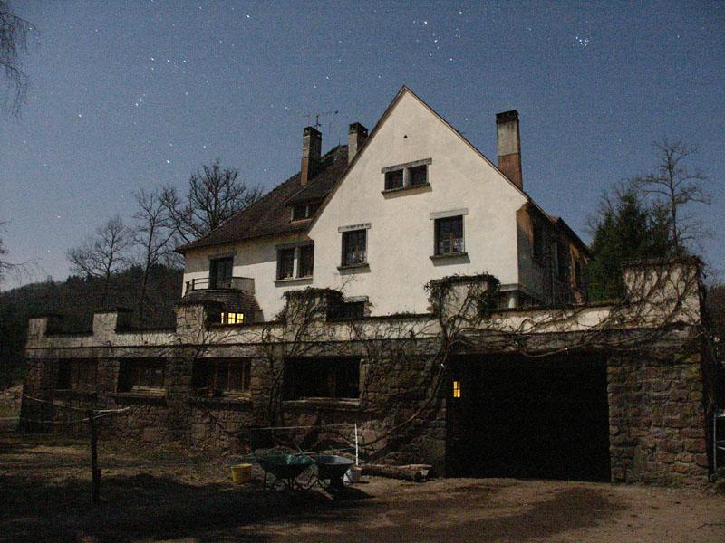 Silver-Chateau im Mondlicht