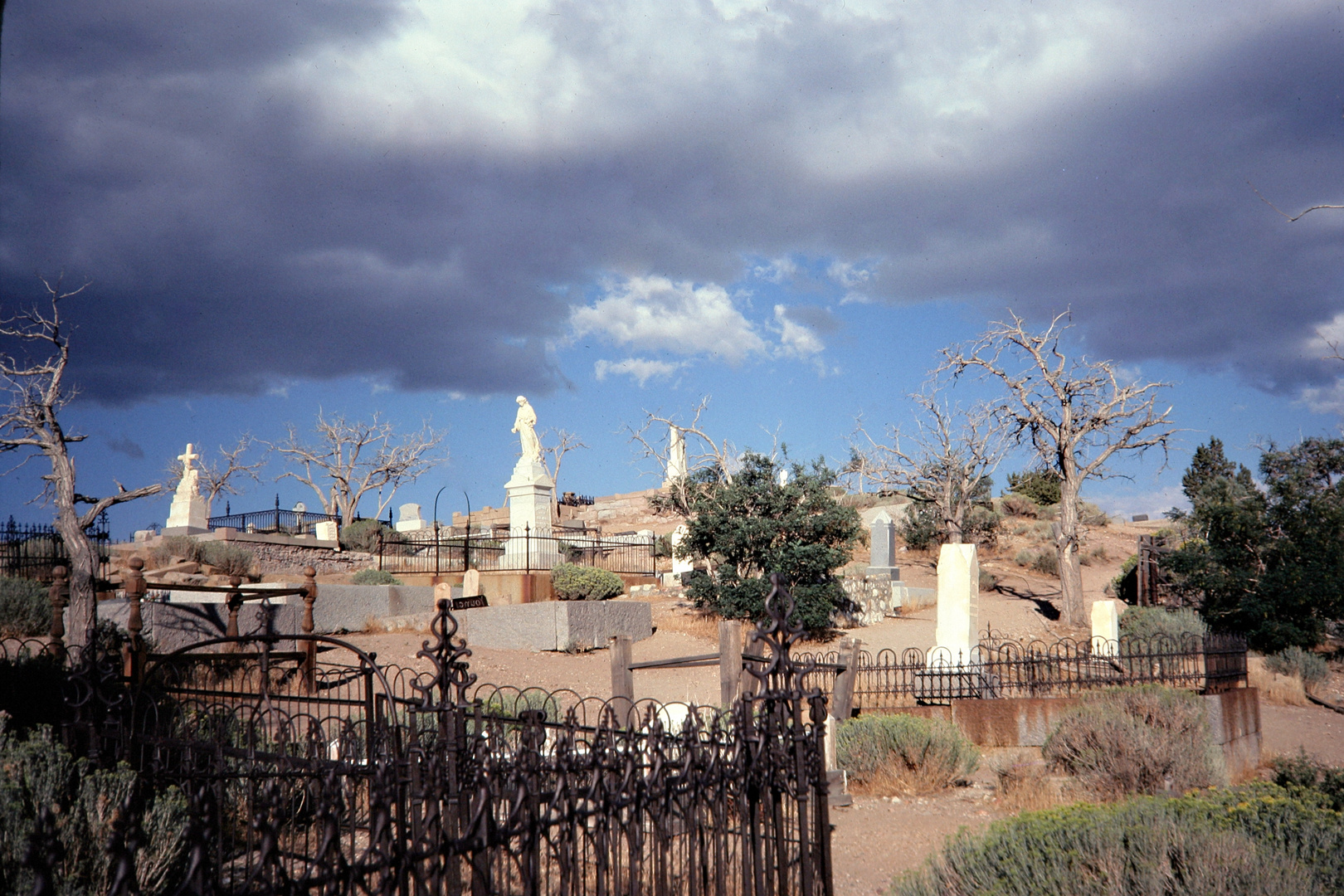 Silver Terrace Cemeteries in Boothill Virginia City  -  Nevada (USA)