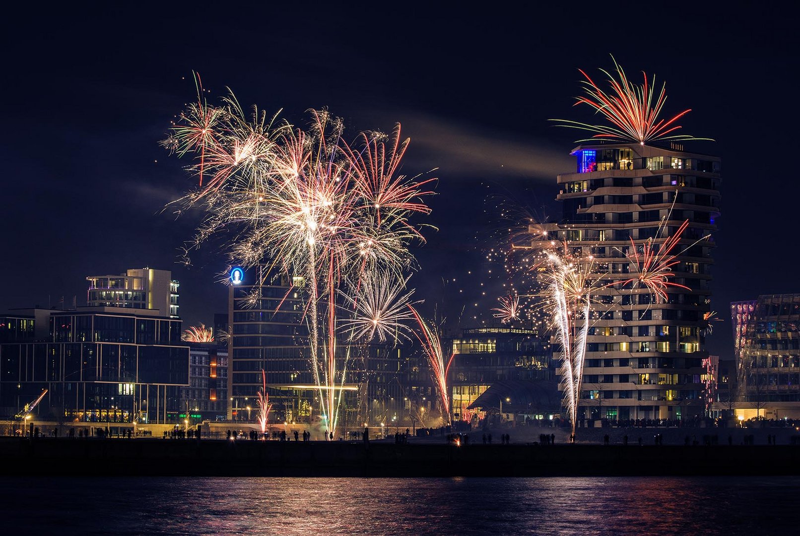 Silversterfeuerwerk Hafen Hamburg -3-