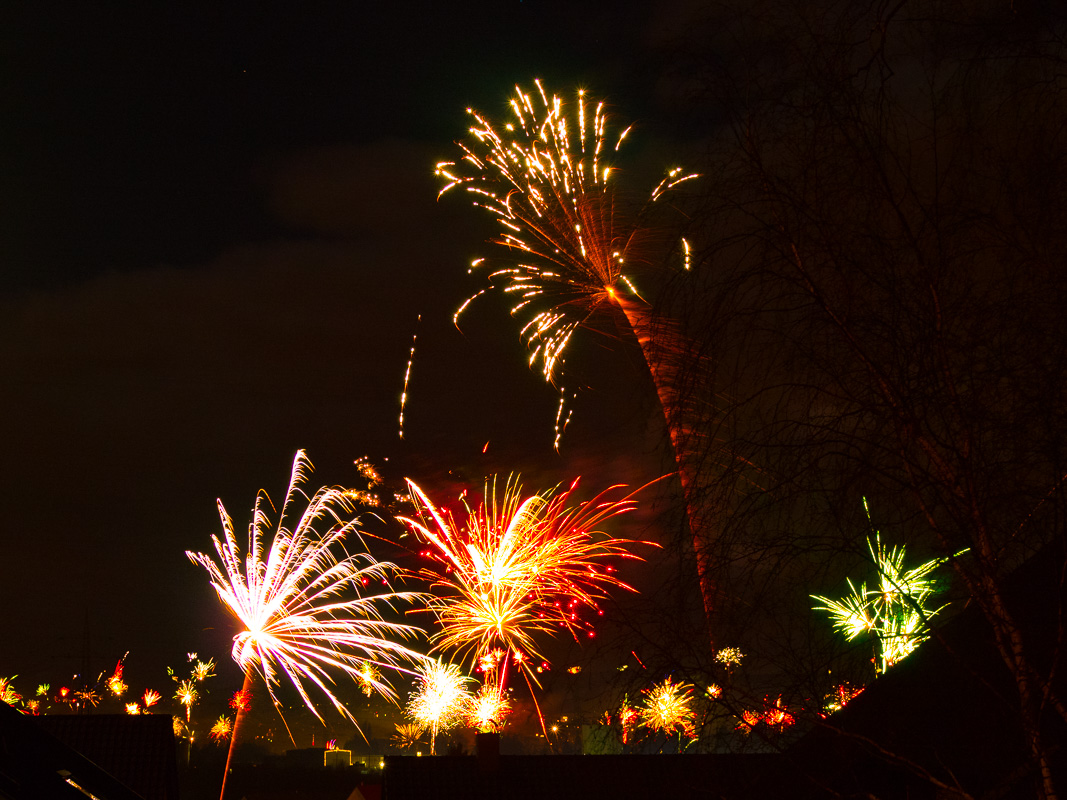 Silvester Feuerwerk 2018 Foto &amp; Bild | silvester, motive Bilder auf